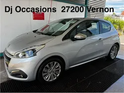 PEUGEOT 208 Phase 2 3 Portes 1.2 THP Puretech 12V S&S 110 cv RADARS GPS BLUETOOTH 1ERE MAIN DE 2017