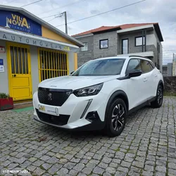 Peugeot 2008 PureTech 100 Stop&Start Allure Pack