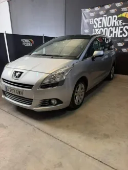 Peugeot 5008 1.6 THP Sport Pack