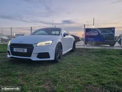 Audi TT Coupé 2.0 TDI S-line