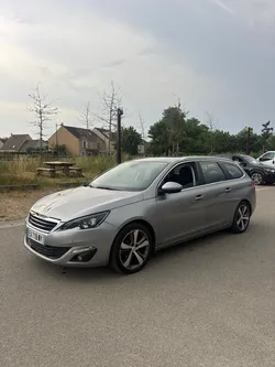 Peugeot 308 sw 1.6 BlueHDI 120ch BOITE AUTOMATIQUE / DISTRIBUTION OK ✅