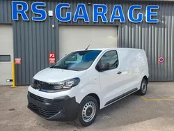 OPEL VIVARO FOURGON STANDARD « M » 2.0 Blue HDI 145 BVA8 03 PLACES PACK CHANTIER NEUF avec CHARGE UTILE AUGMENTÉE + GARDE AU SOL REHAUSSÉE + DRIVE MODE + PNEUS TOUS TEMPS ( Prix de Vente 24 990 HT )