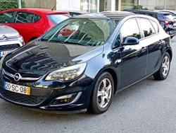 Opel Astra 1.3 Turbo Diesel Impecável
