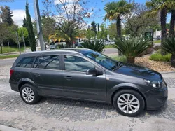 Opel Astra caravel