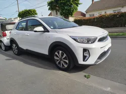 Tres belle kia stonic 1.0 T-GDI ACTIVE 100 cv 1er main