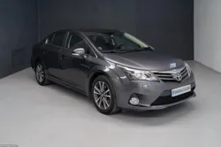 Toyota Avensis 2.0 D-4D Exclusive +Navi