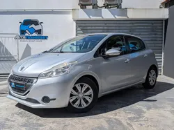 PEUGEOT 208 1.6 e-HDi 92CH ACTIVE