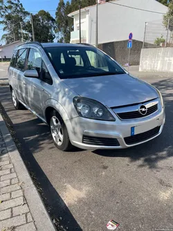 Opel Zafira 1.9 DTTI 7 Lugares