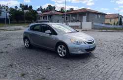 Opel Astra 1.3 cdti 95 cv Cosmo