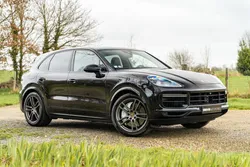 Porsche Cayenne Turbo - Origine France / PDLS+ / Toit pano / Camera 360 / Pack Chrono