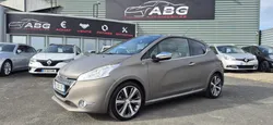 Peugeot 208 1.6 e-hdi 115 cv xy jbl