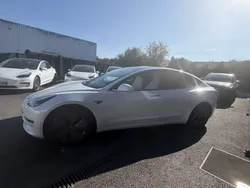 Tesla model 3 long range dual motor awd interieur blanc