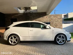 Opel Astra GTC 1.9 CDTi