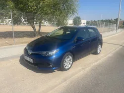 Toyota Auris Auris hybrid 140H Business Business