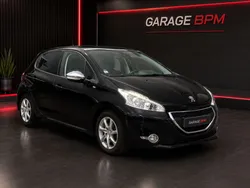Peugeot 208 . 1.6l .entièrement réviser et garantie incluse