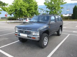 Nissan Terrano 2.7 TD 4x4 5p (longo)
