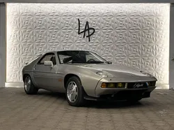 Porsche 928 S
