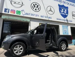 NISSAN Navara 2.5dCi SE DCb. 4x4