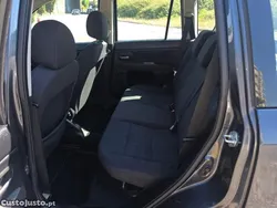 Mazda 2 1.2i