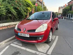 RENAULT CLIO 3 ESSENCE 1.4i 16V 100CV CLIM PREMIER MAIN