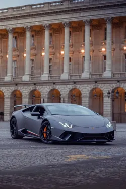 Lamborghini Huracan Performante LP640-4 P V10