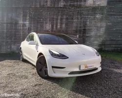 Tesla Model 3 Standard Range Plus RWD