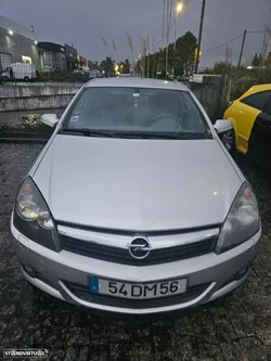 Opel Astra GTC 1.3 CDTI