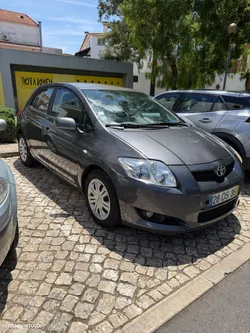 Toyota Auris 1.4 D-4D