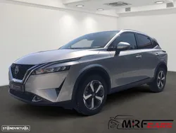 Nissan Qashqai 1.3 DIG-T N-Connecta LED Xtronic