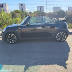 MINI Cabrio Cooper D