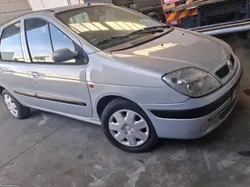 Renault Scénic 1.4 16v