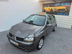 Renault Clio 1.2i 16v 75cv 10/2001
