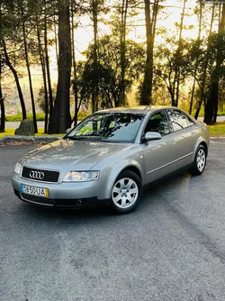 Audi A4 (8E)