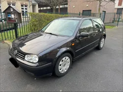 Volkswagen golf iv 1.6 16v 102 cv confortline garantie