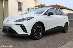 MG MG4 64 kWh Luxury