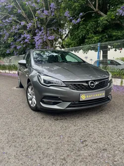 Opel Astra Limousine