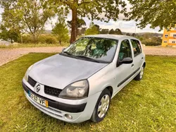 Renault Clio Ano 2003