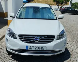 Volvo XC60 D4 MOMENTUM