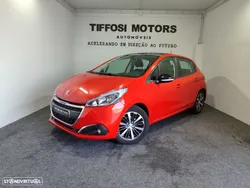 Peugeot 208 1.2 PureTech Signature