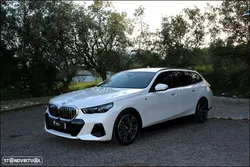 BMW i5 eDrive40 Pack Desportivo M Pro