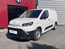 Toyota PROACE CITY Long 130 D-4D Dynamic MC23
