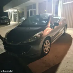 Peugeot 207 CC 1.6 HDi FAP