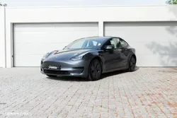 Tesla Model 3 Standard Range Plus RWD