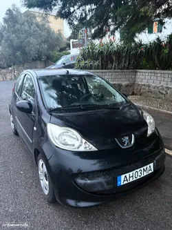 Peugeot 107 1.0 Filou