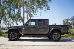 Jeep Gladiator 3.0 CRD Overland AT8