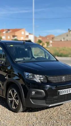 PEUGEOT Rifter 1.5BlueHDI S&S GT Business Standard 100