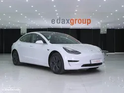 Tesla Model 3 Long-Range RWD