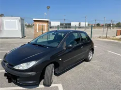 Peugeot 206 (2S8hxf)
