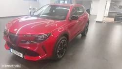 Alfa Romeo Junior 1.2 Q4 eDCT6