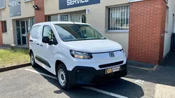 20 990 HT / Fiat doblo fourgon M 130 cv BOITE AUTO EAT-8 3 PLACES pack premium connect blanc neuf / tva recuperable